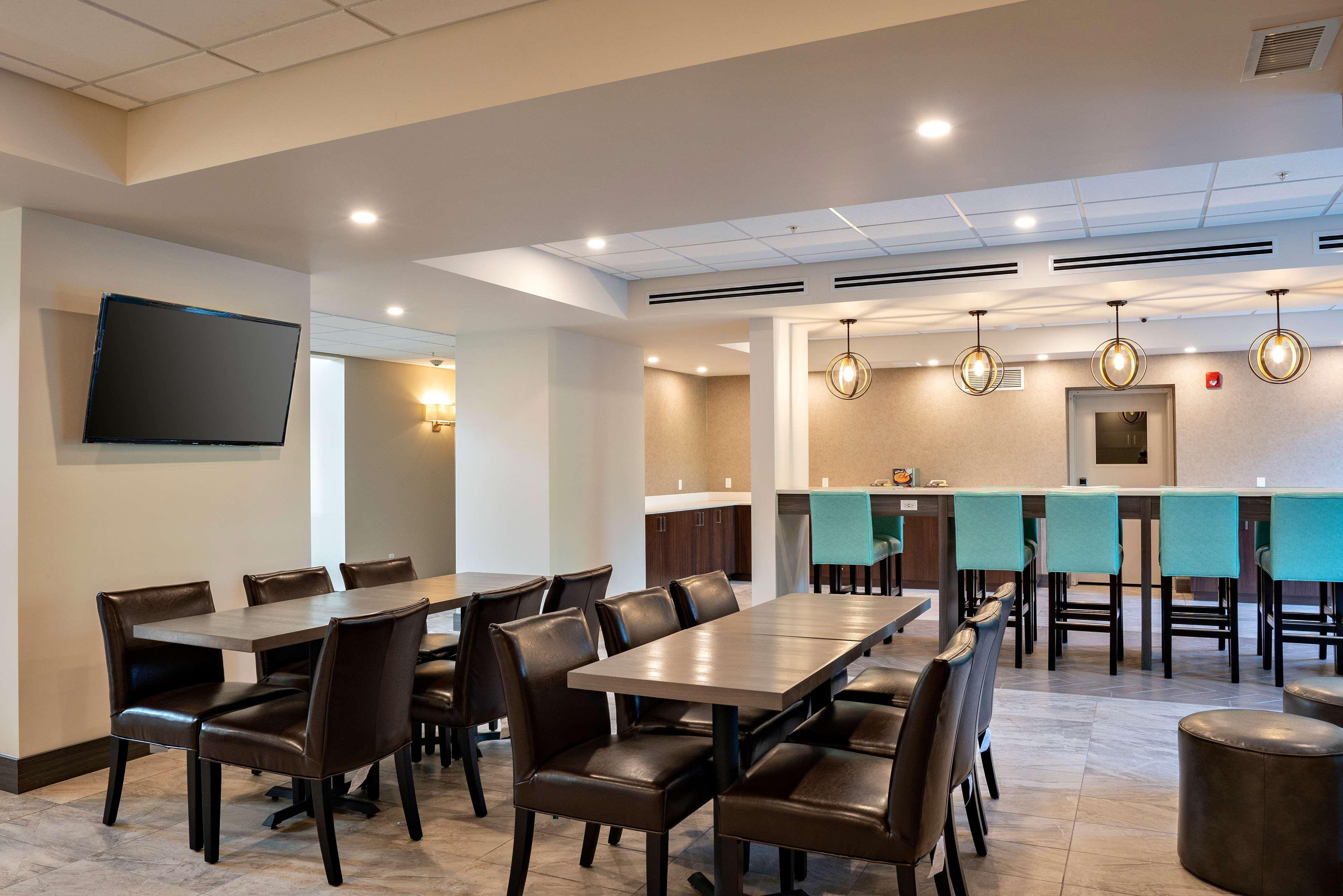 Coast Oliver Hotel Экстерьер фото