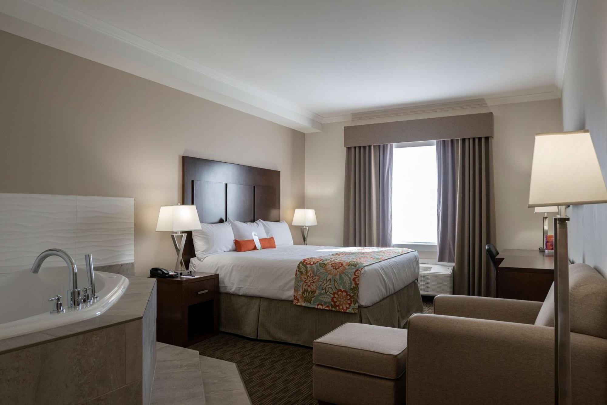 Coast Oliver Hotel Экстерьер фото