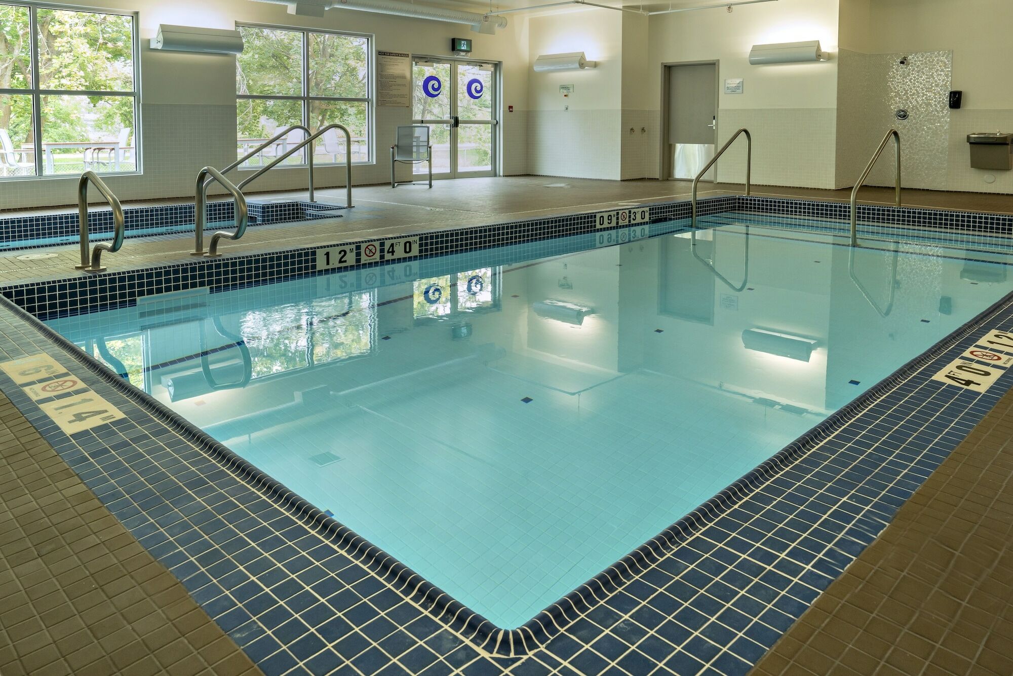 Coast Oliver Hotel Экстерьер фото